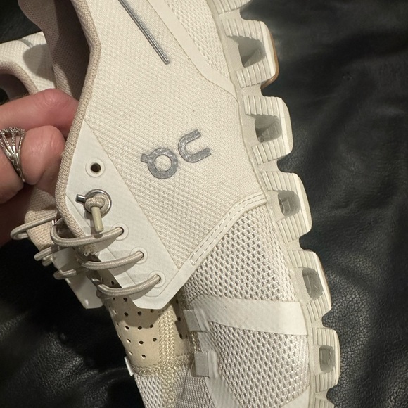 Women’s running shoes - Picture 8 of 9